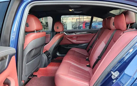 BMW 5 серия, 2021 год, 3 120 000 рублей, 8 фотография