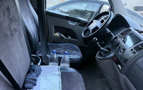 Volkswagen Transporter T5 рестайлинг, 2007 год, 800 000 рублей, 6 фотография