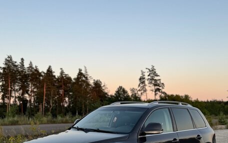 Volkswagen Touareg III, 2007 год, 895 000 рублей, 2 фотография