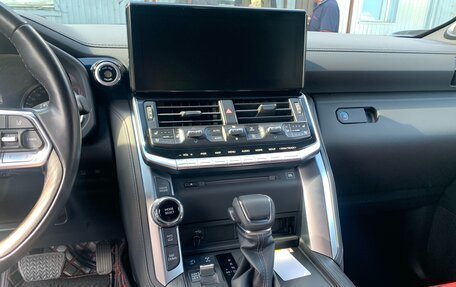 Toyota Land Cruiser, 2022 год, 9 200 000 рублей, 6 фотография