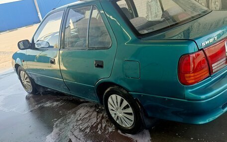 Suzuki Swift II, 2003 год, 160 000 рублей, 2 фотография