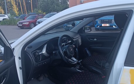 KIA Rio IV, 2020 год, 980 000 рублей, 4 фотография