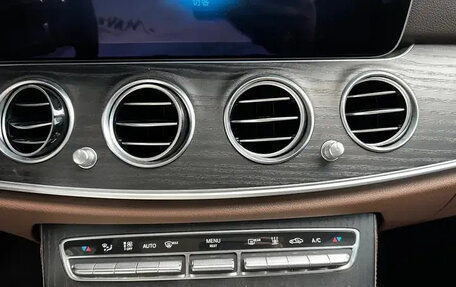Mercedes-Benz E-Класс, 2022 год, 3 650 065 рублей, 11 фотография