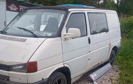 Volkswagen Transporter T4, 1992 год, 260 000 рублей, 1 фотография