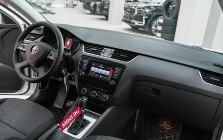 Skoda Octavia, 2015 год, 999 000 рублей, 11 фотография