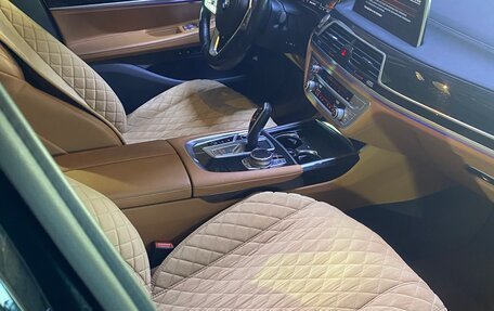 BMW 7 серия, 2019 год, 6 000 000 рублей, 7 фотография