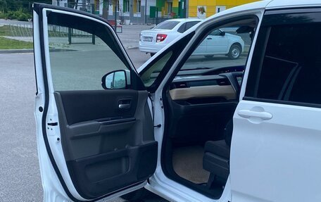 Honda Freed II, 2019 год, 1 800 000 рублей, 13 фотография