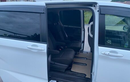 Honda Freed II, 2019 год, 1 800 000 рублей, 12 фотография