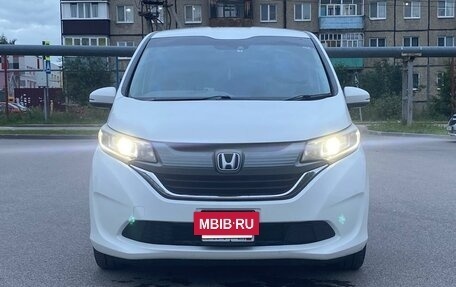 Honda Freed II, 2019 год, 1 800 000 рублей, 8 фотография