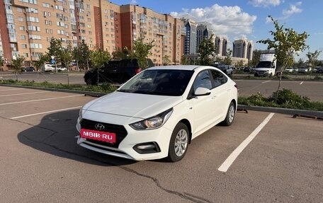 Hyundai Solaris II рестайлинг, 2020 год, 1 200 000 рублей, 3 фотография