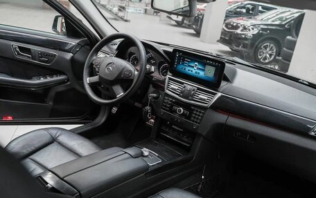 Mercedes-Benz E-Класс, 2011 год, 1 189 000 рублей, 10 фотография