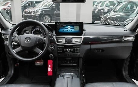 Mercedes-Benz E-Класс, 2011 год, 1 189 000 рублей, 8 фотография