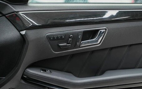 Mercedes-Benz E-Класс, 2011 год, 1 189 000 рублей, 17 фотография
