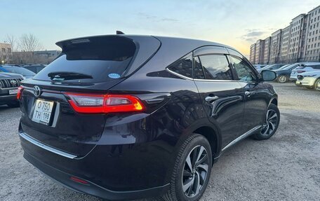 Toyota Harrier, 2017 год, 3 200 000 рублей, 4 фотография