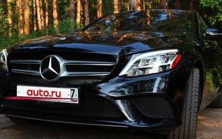 Mercedes-Benz C-Класс, 2019 год, 3 250 000 рублей, 4 фотография