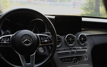 Mercedes-Benz C-Класс, 2019 год, 3 250 000 рублей, 14 фотография