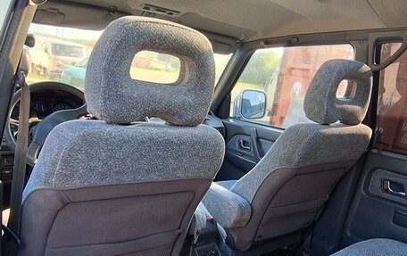 Mitsubishi Pajero III рестайлинг, 1995 год, 1 650 000 рублей, 10 фотография