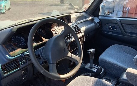 Mitsubishi Pajero III рестайлинг, 1995 год, 1 650 000 рублей, 19 фотография