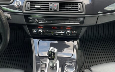 BMW 5 серия, 2015 год, 2 380 000 рублей, 17 фотография