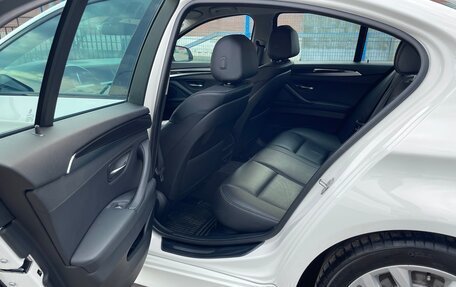 BMW 5 серия, 2015 год, 2 380 000 рублей, 18 фотография