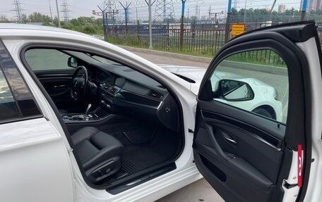 BMW 5 серия, 2015 год, 2 380 000 рублей, 11 фотография