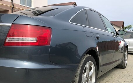 Audi A6, 2004 год, 1 150 000 рублей, 5 фотография