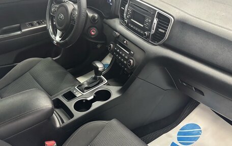 KIA Sportage IV рестайлинг, 2018 год, 1 790 000 рублей, 9 фотография