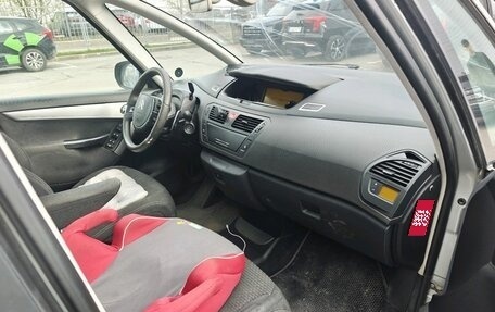 Citroen C4 Picasso II рестайлинг, 2011 год, 599 000 рублей, 5 фотография