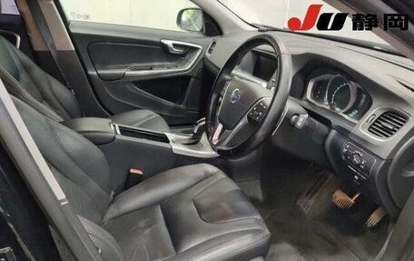 Volvo V60 I, 2014 год, 860 000 рублей, 5 фотография
