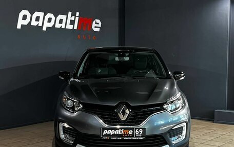 Renault Kaptur I рестайлинг, 2019 год, 1 749 000 рублей, 2 фотография