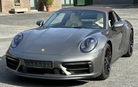 Porsche 911, 2022 год, 14 700 000 рублей, 2 фотография
