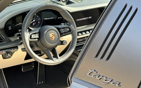 Porsche 911, 2022 год, 14 700 000 рублей, 16 фотография