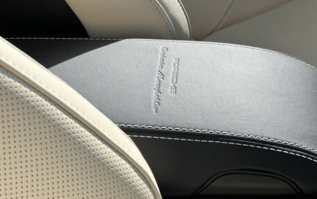 Porsche 911, 2022 год, 14 700 000 рублей, 27 фотография