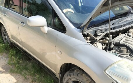 Nissan Tiida, 2006 год, 430 000 рублей, 2 фотография