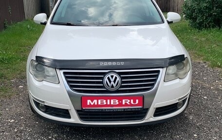 Volkswagen Passat B6, 2007 год, 590 000 рублей, 2 фотография