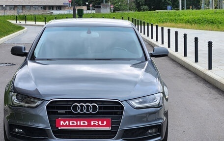 Audi A4, 2014 год, 1 690 000 рублей, 6 фотография