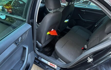 Skoda Rapid II, 2020 год, 1 600 000 рублей, 21 фотография