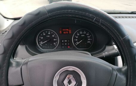Renault Sandero II рестайлинг, 2013 год, 670 000 рублей, 13 фотография