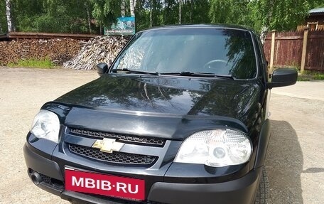 Chevrolet Niva I рестайлинг, 2019 год, 703 000 рублей, 3 фотография
