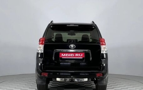 Toyota Land Cruiser Prado 150 рестайлинг 2, 2013 год, 2 785 000 рублей, 6 фотография