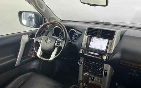 Toyota Land Cruiser Prado 150 рестайлинг 2, 2013 год, 2 785 000 рублей, 14 фотография
