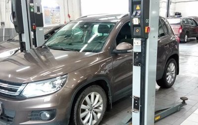 Volkswagen Tiguan II, 2016 год, 1 320 000 рублей, 1 фотография