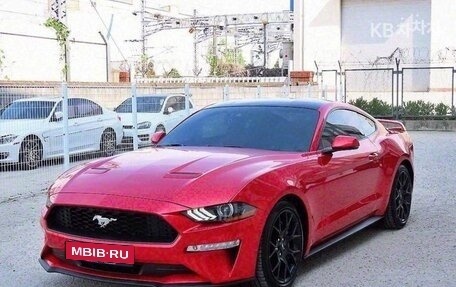 Ford Mustang VI рестайлинг, 2022 год, 2 290 011 рублей, 1 фотография
