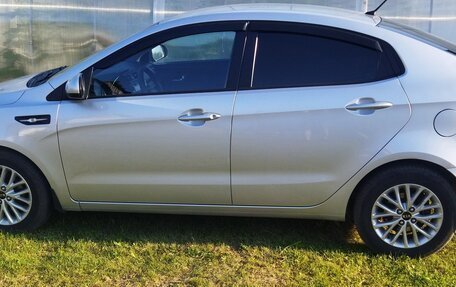 KIA Rio III рестайлинг, 2014 год, 750 000 рублей, 3 фотография