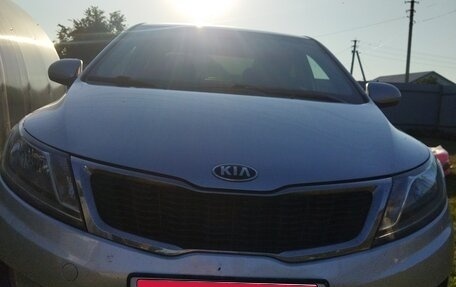 KIA Rio III рестайлинг, 2014 год, 750 000 рублей, 2 фотография