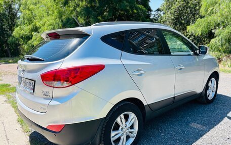 Hyundai ix35 I рестайлинг, 2011 год, 1 100 000 рублей, 9 фотография