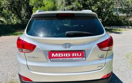 Hyundai ix35 I рестайлинг, 2011 год, 1 100 000 рублей, 8 фотография