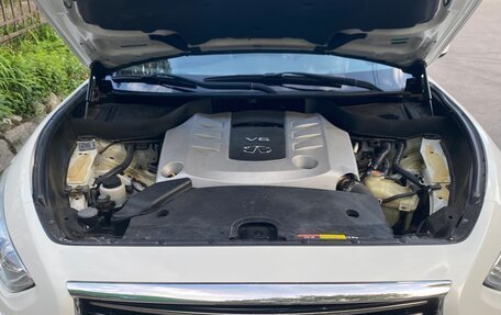 Infiniti QX70, 2013 год, 1 690 000 рублей, 15 фотография