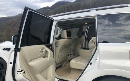 Infiniti QX56, 2010 год, 1 800 000 рублей, 7 фотография
