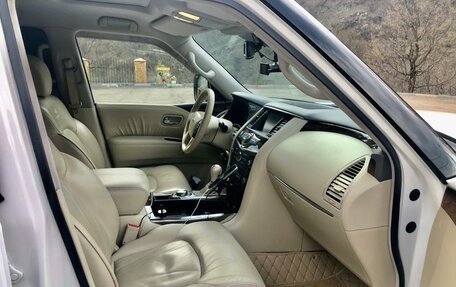 Infiniti QX56, 2010 год, 1 800 000 рублей, 4 фотография